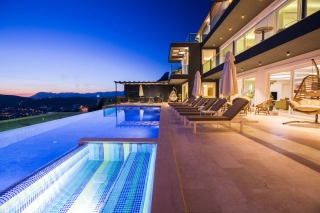 Villa Montana – Lüks ve Geniş Konaklama ile Muhteşem Manzaralı Tatil