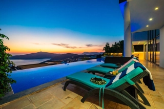 Villa Hyperion – Kalkan Kördere’de Deniz Manzaralı, Kapalı Havuzlu 