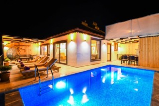 Villa Brook – Kalkan Ulugöl’de Doğa ile İç İçe Huzurlu Bir Tatil