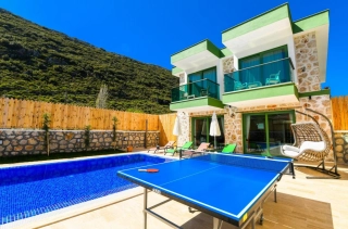Villa Gamze Sarıbelen – Kalkan Bezirgan’da Jakuzili, Saunalı Villa