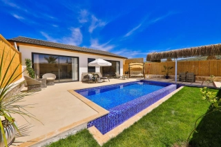 Villa Bohem – Patara’da Korunaklı Havuzlu, Jakuzili Balayı Villası