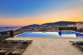 Villa Luxury | Kalkan Kızıltaş’ta Deniz Manzaralı Lüks Villa