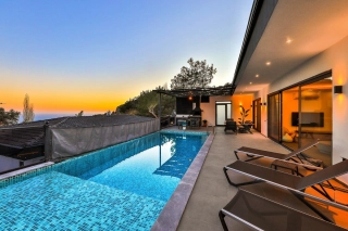 Villa Orya: Korunaklı Havuzlu Jakuzili Doğa İçinde Huzurlu Tatil Villa