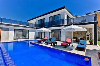 Villa Kaya Patara | Korunaklı Havuzlu & Çift Jakuzili Kiralık Villa