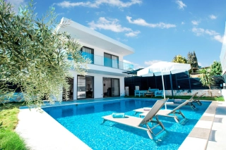 Villa Oreo | Patara’da Korunaklı, Özel Havuzlu ve Jakuzili Balayı 