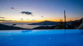 Villa Spring - Kördere’de Deniz Manzaralı Lüks ve Huzurlu Tatil