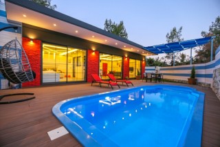 Villa Cazibe – Kalkan İslamlar’da Jakuzili ve Korunaklı Balayı Villası