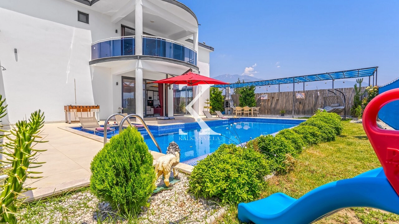 Villa Aksoy 2 | Kalkan Çayköy’de Jakuzili, Korunaklı, Özel Havuzlu