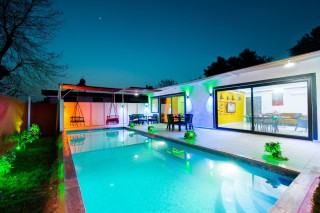 Villa Büşra Üzümlü – Kalkan Üzümlü’de Romantik ve Huzurlu Balayı Villa