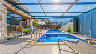 Villa Lavanya | Kalkan Yeşilköy’de Isıtmalı Havuzlu ve Jakuzili Doğa