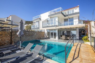 Villa Royal 1 – Kalkan Ortaalan’da Deniz Manzaralı Villa - kalkanvilla