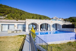 Villa Royal 7 | 6 Kişilik Doğa İçinde Tatil Villası
