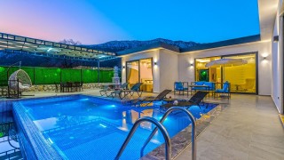 Villa Ortaç 3 – Kalkan Bezirgan’da Jakuzili, Gözlerden Uzak Aile Villa
