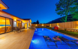 Villa Valley – Kalkan Sarıbelen’de Jakuzili, Korunaklı Kiralık Villa
