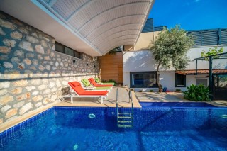 Villa Therapy Aqua – Kördere’de Korunaklı Havuzlu, Jakuzili Villa
