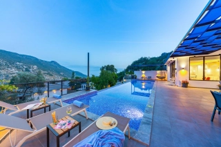 Villa Serengeti – Kalkan İslamlar’da Korunaklı Havuzlu Jakuzili Doğa 