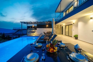 Villa Ediz Kördere – Kalkan’da Deniz ve Doğa Manzaralı Kiralık Villa
