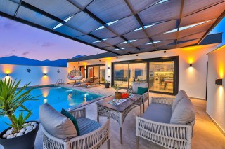Villa Lavantin Exclusive | Üzümlü Kalkan’da Jakuzili,Korunaklı Havuzlu
