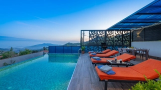 Villa Lofts İslamlar – Kalkan’da Korunaklı, Isıtmalı Havuzlu, Jakuzili