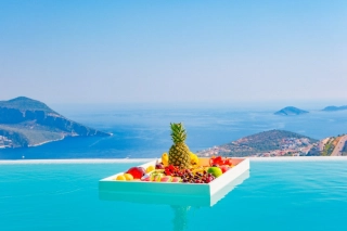 Villa Tiny Shamayaa Kalkan Akbel’de Korunaklı, Deniz Manzaralı Villa