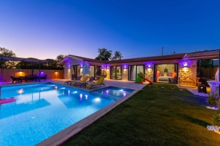 Villa Desiderio – Kalkan Sarıbelen’de Jakuzili Korunaklı Aile 