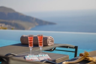 Villa Royal Falcon – Kalkan Kızıltaş’ta Manzaralı Lüks Tatil Villası