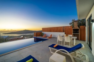 Villa Glorya – Kalkan Kördere’de Lüks ve Huzurlu Bir Tatil