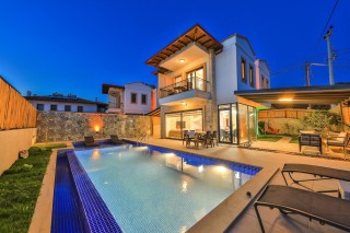 Villa Ophrys Lycia – Kaş’ın Çukurbağ’ında Lüks Tatil Deneyimi