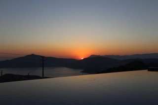 Villa Kaklık | Kalkan Kördere’de Jakuzili, Korunaklı ve Tatil Villası