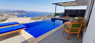Villa Twins Akbel 2 – Kalkan Akbel’de Deniz Manzaralı, 4 Kişilik 