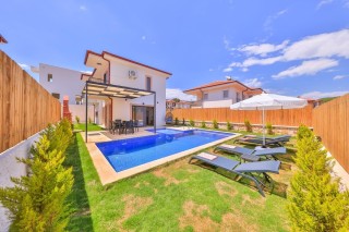 Villa Zakkum – Kaş Çukurbağ’da Özel Havuzlu, 2 Odalı Kiralık Villa