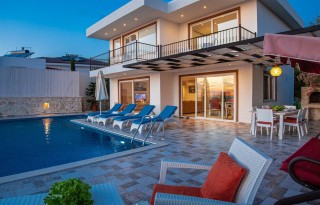 Villa Eslem Üzümlü – Kalkan Üzümlü