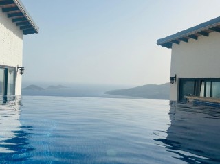 Villa Patika 6 | Kalkan Kördere’de Deniz Manzaralı, 1+1 Romantik Villa