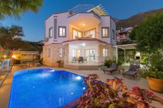 Villa Mare Monte – Kalkan Ortaalan’da Deniz Manzaralı, Jakuzili 