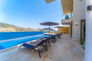 Villa Banu Exclusive – Kalkan’ın Kalbinde Lüks ve Konfor