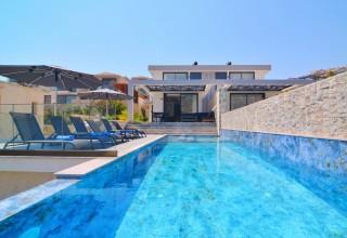 Villa Margini 1 | Kalkan’da 2024 Yapımı, Denize Yakın Deniz Manzaralı 