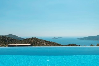 Villa Meris – Kalkan Kördere’de Isıtmalı Kapalı Havuzlu Balayı Villası