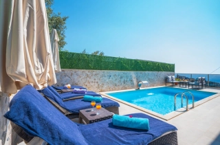 Villa Alkım Bade – Kalkan Kördere’de Deniz Manzaralı, Jakuzili 