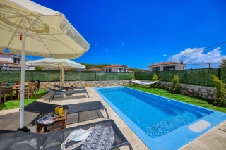 Villa Toscana 5 | Kaş Çukurbağ’da Korunaklı Özel Havuzlu 4 Kişilik 