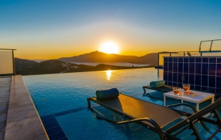 Villa Uranüs – Kalkan’da Doğa ve Deniz Manzaralı Özel Havuzlu Villa