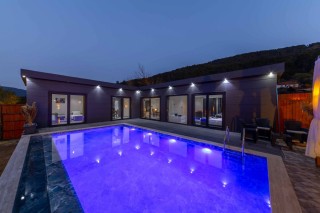 Villa Zemra | Kalkan Hacıoğlan’da Mahremiyet Odaklı, Özel Havuzlu 2+1