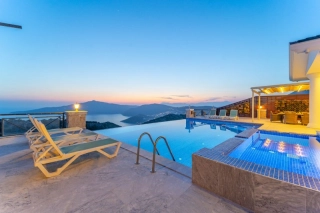 Villa Aria Luxury – Kalkan Sarnıçbaşı’nda Kapalı Havuzlu Lüks Villa