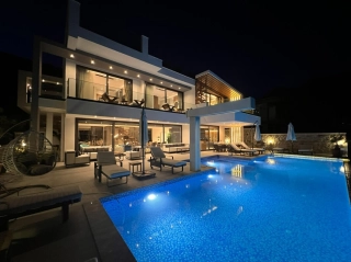 Villa Victoria Kalkan – Merkezde Sauna, Hamam ve Kapalı Havuzlu Villa