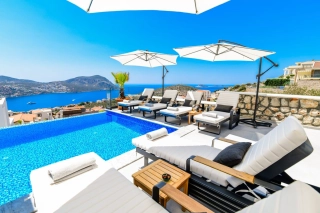 Villa Victoria Kalkan – Merkezde Sauna, Hamam ve Kapalı Havuzlu Villa