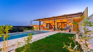 Villa Hanedan Luxury – Patara’da Jakuzili, Saunalı Balayı Villası