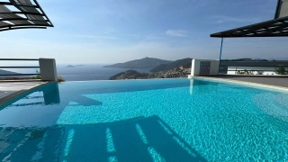 Villa Adora 1 – Kalkan Kördere’de Deniz Manzaralı, Korunaklı Balayı 