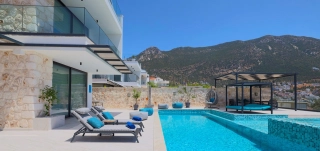 Villa Paloma | Kalkan Ortaalan’da Deniz Manzaralı Lüks Villa