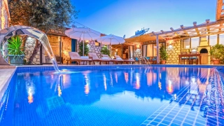 Villa Okaliptus Kördere | Kalkan’da Korunaklı Jakuzili Villa