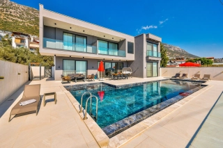Villa Puan 4 | Kalkan Kördere’de Açık ve Kapalı Havuzlu Villa