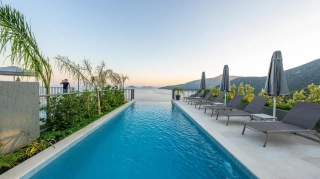 Villa Liora | Kalkan Kalamar’da Deniz Manzaralı Havuzlu Lüks Villa